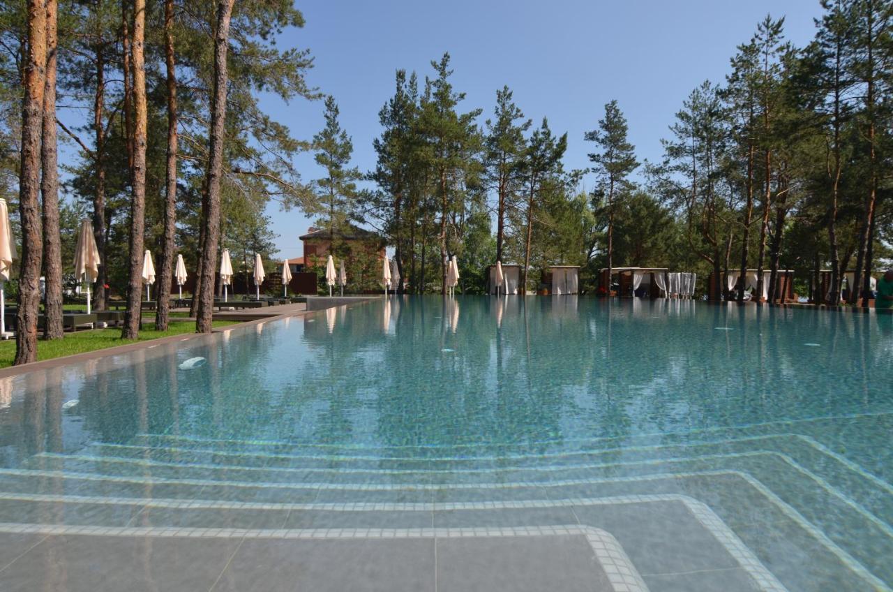 Sobi Hotel Vyshhorod Exterior foto
